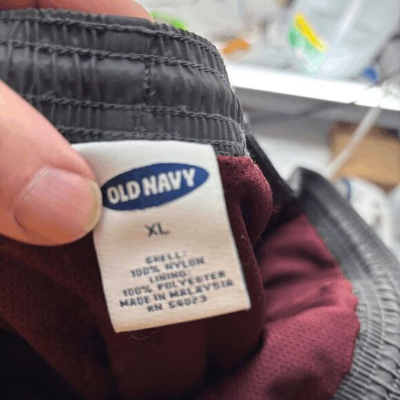 VINTAGE Old Navy Pants Men XL Gray Windbreaker Rain Mesh Lined Hiking Loose EUC - Picture 5 of 6